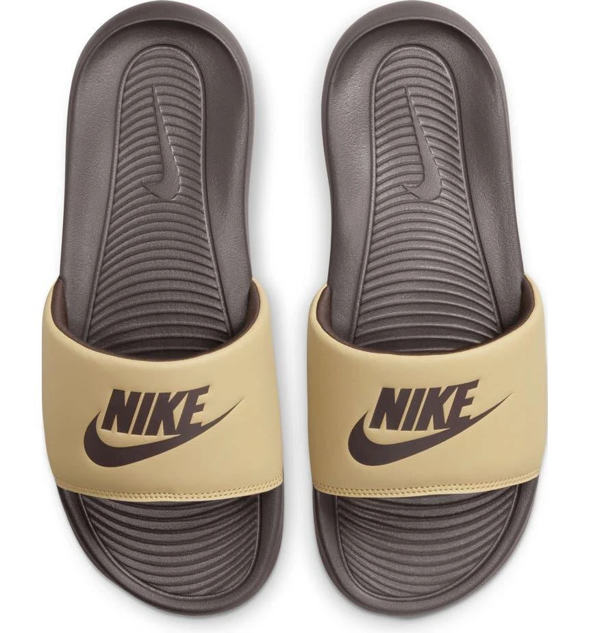 商品NIKE|Victori One Sport Slide,价格¥210,第3张图片详细描述