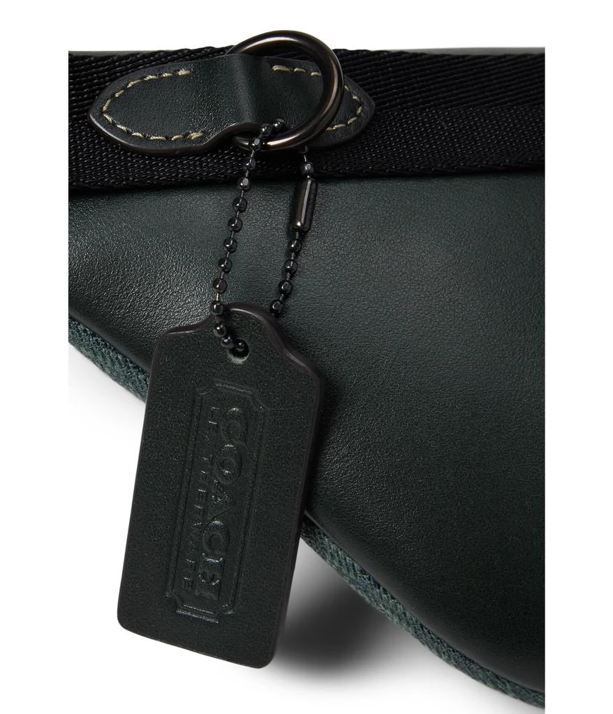 商品Coach|Charter Belt Bag 7 in Micro Signature Jacquard,价格¥1456,第4张图片详细描述