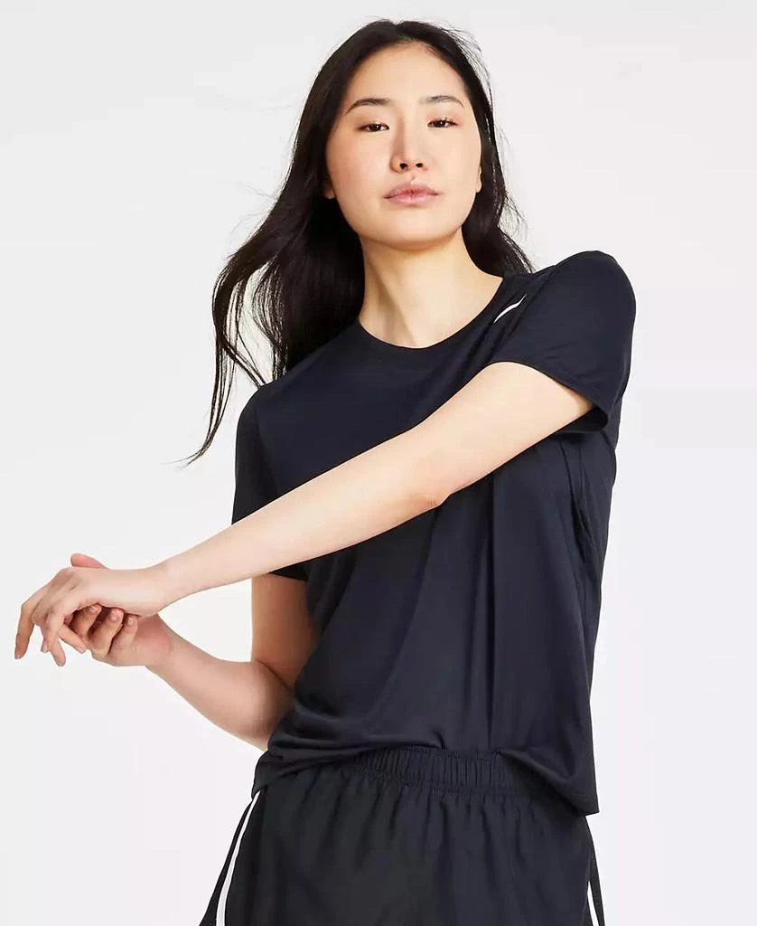 商品NIKE|Women's   Dri-FIT   T-Shirt,价格¥171,第3张图片详细描述