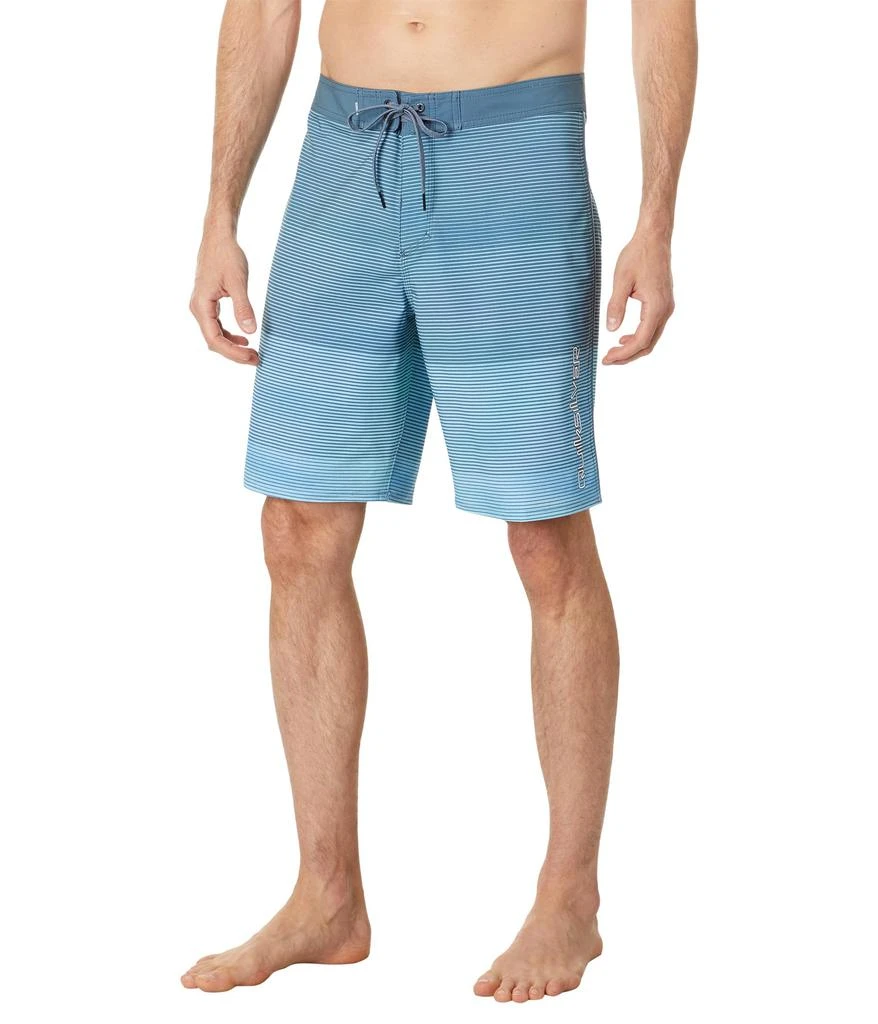 商品Quiksilver|Surfsilk Massive 20" Boardshorts,价格¥316,第1张图片