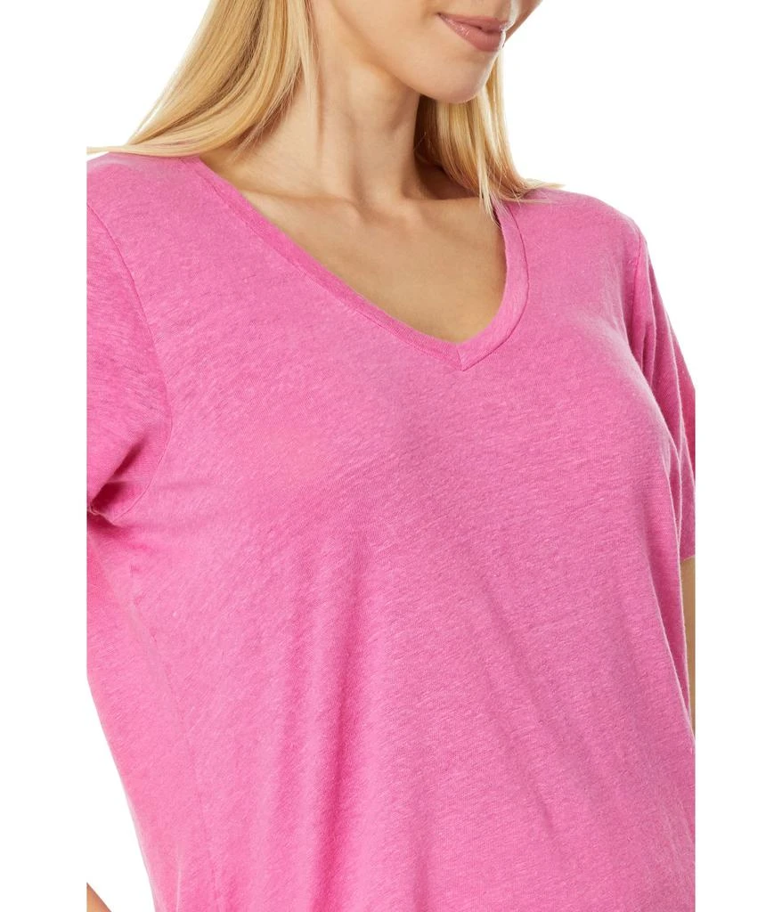 商品Vineyard Vines|Linen V-Neck Tee,价格¥326,第3张图片详细描述