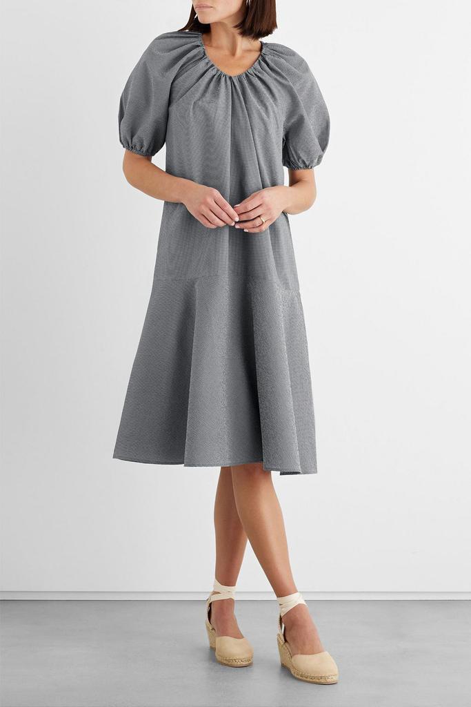 商品IRIS & INK|Esme gathered gingham cotton-blend seersucker midi dress,价格¥906-¥2584,第2张图片详细描述