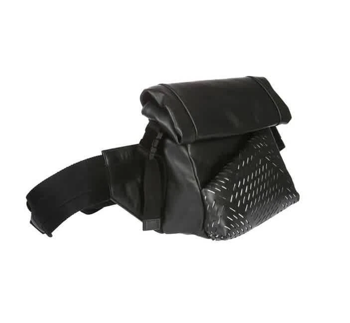 商品Bottega Veneta|Men's Perforated Belt Bag in Black,价格¥5472,第3张图片详细描述