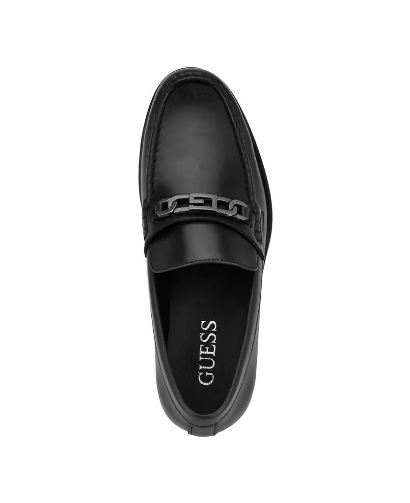 商品GUESS|Men's Colorez Branded Moc Toe Slip On Loafers,价格¥376,第3张图片详细描述