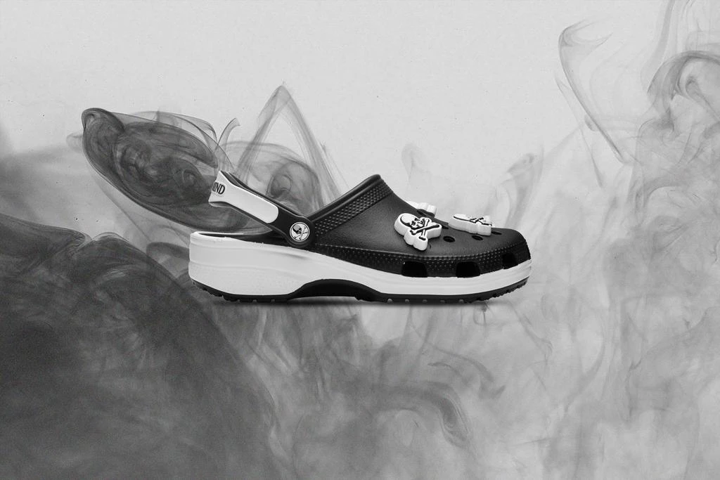 Mastermind Japan x Crocs Classic Clog - Black/White 商品