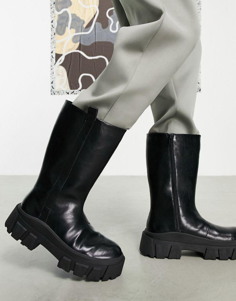 商品ASOS|ASOS DESIGN chelsea calf boots on chunky sole in black faux leather,价格¥343,第5张图片详细描述