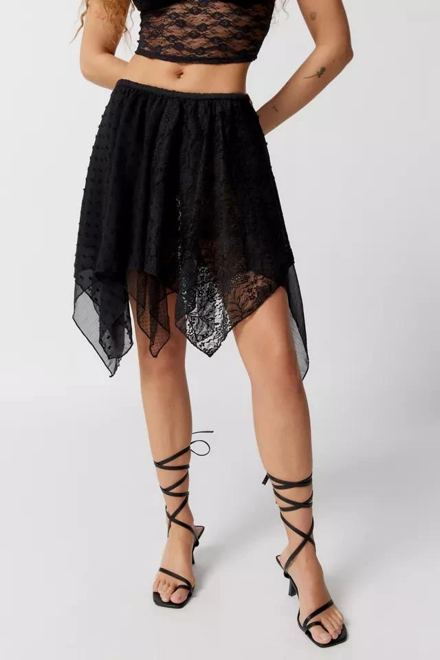 商品Urban Outfitters|UO Penelope Lace Layered Mini Skirt,价格¥74-¥111,第2张图片详细描述