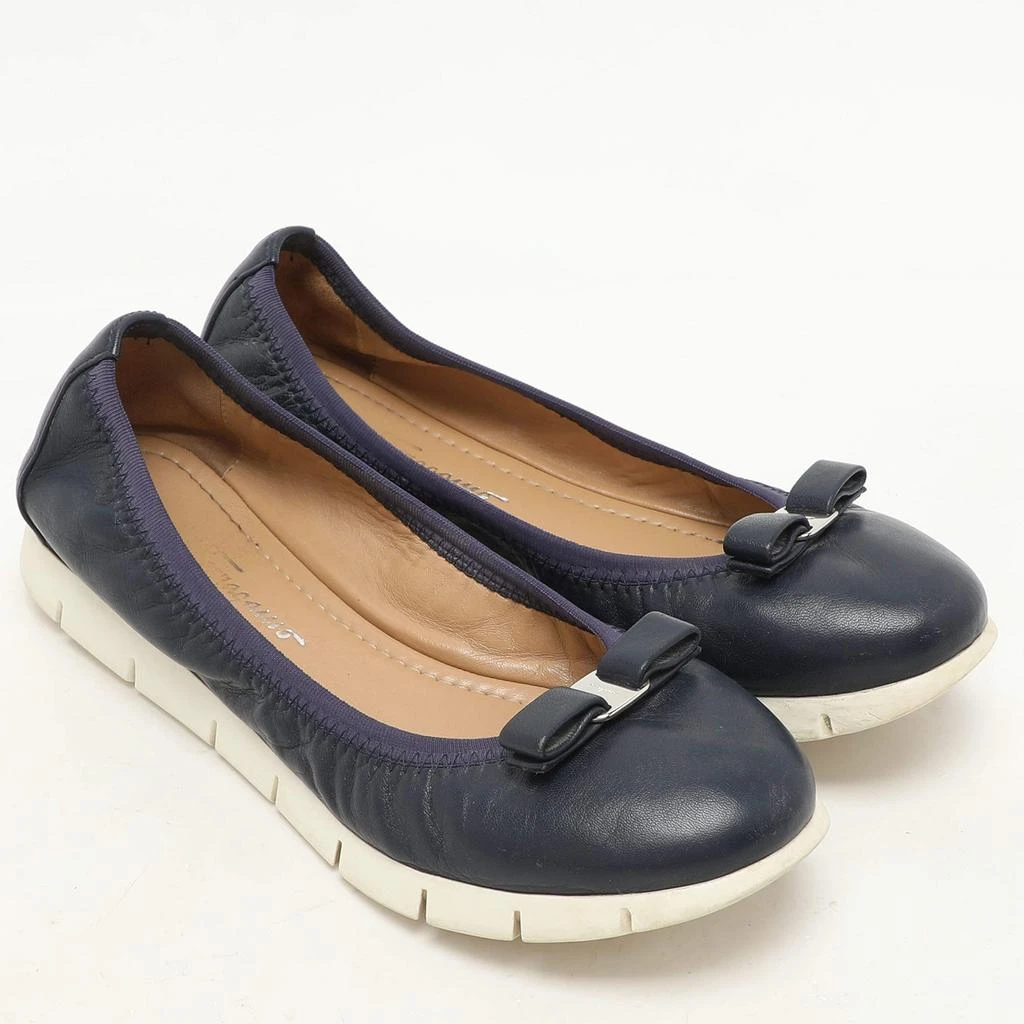 商品[二手商品] Salvatore Ferragamo|Salvatore Ferragamo Navy Blue Leather Vara Bow Ballet Flats Size 37.5,价格¥1319,第4张图片详细描述