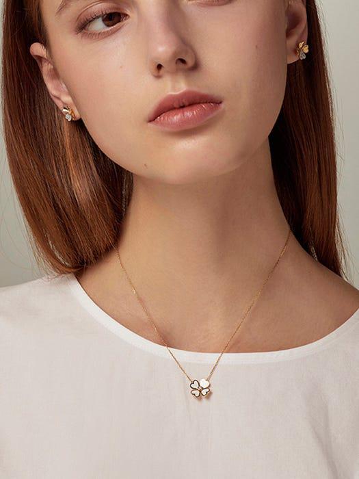 Bonne Chance Silver Enamel Necklace - White商品第2张图片规格展示