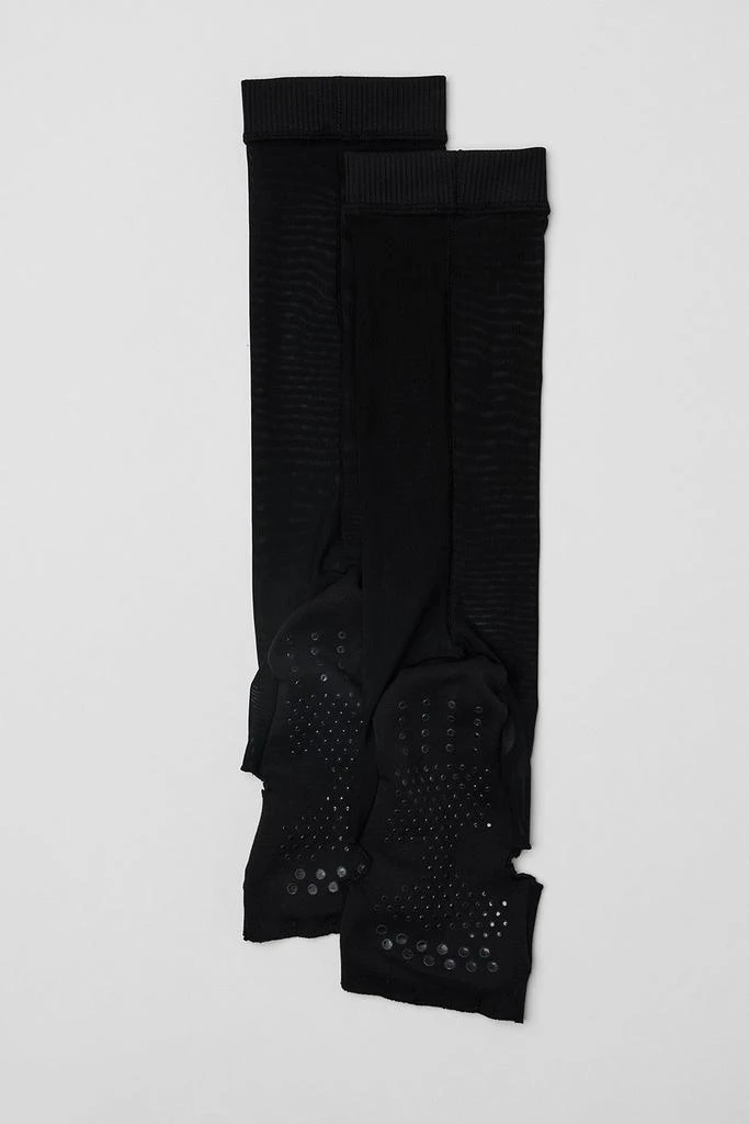 商品Alo|Women's Get Meshy Grip Sock - Black,价格¥256,第4张图片详细描述