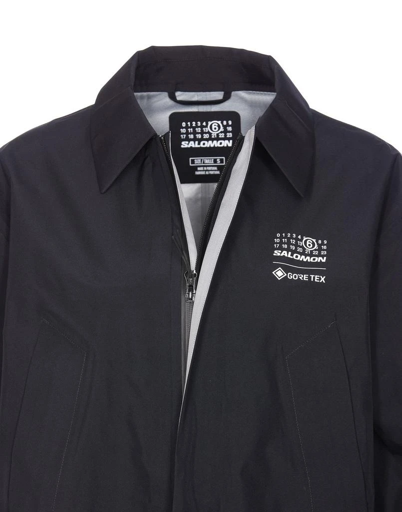 商品MM6|MM6 Maison Margiela X Salomon Logo Printed Trench Coat,价格¥6060,第4张图片详细描述