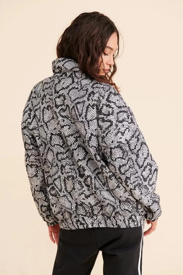 商品Urban Outfitters|UO Nathan Animal Print Jacket,价格¥263,第2张图片详细描述