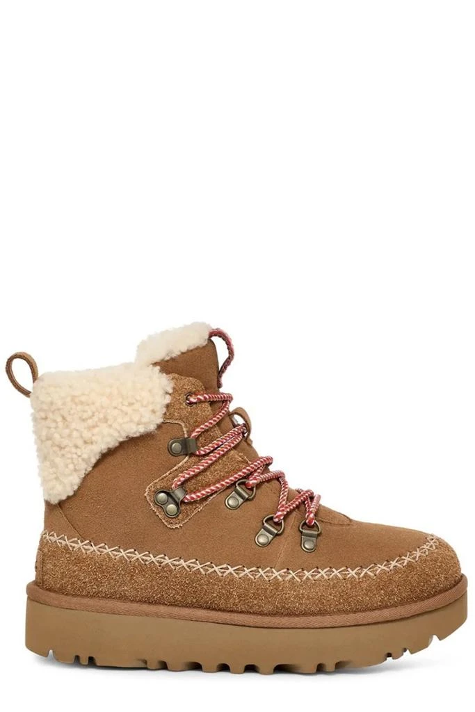 商品UGG|UGG Classic Alpine Lace-Up Boots,价格¥1421,第1张图片