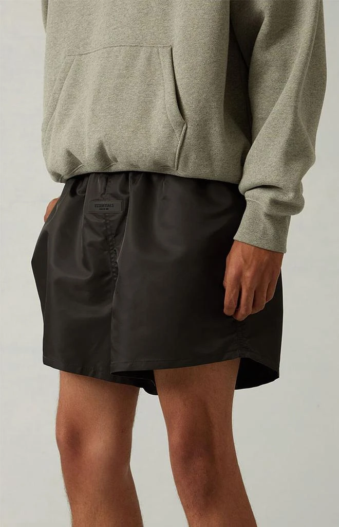 商品Essentials|男女同款 纯色跑步短裤,价格¥153,第4张图片详细描述