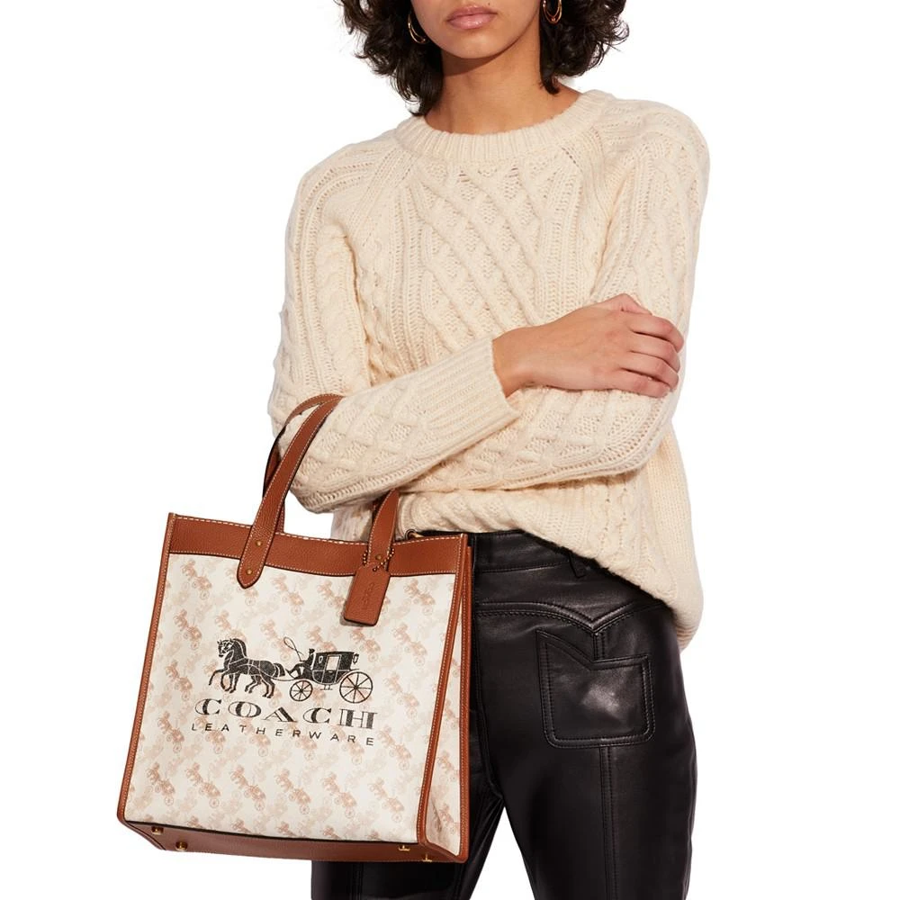 Horse and Carriage Field Tote 商品