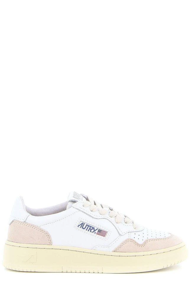 商品Autry|Autry Medalist Lace-Up Sneakers,价格¥1003,第1张图片