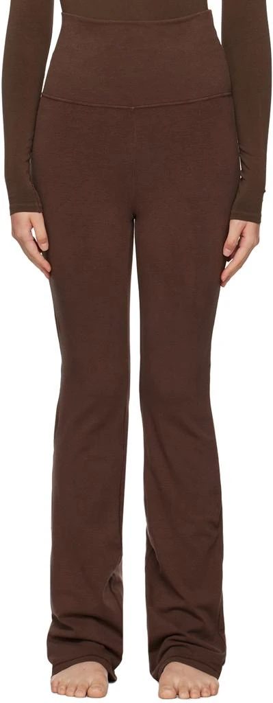 商品SKIMS|Brown Outdoor Foldover Bootcut Leggings,价格¥542,第1张图片