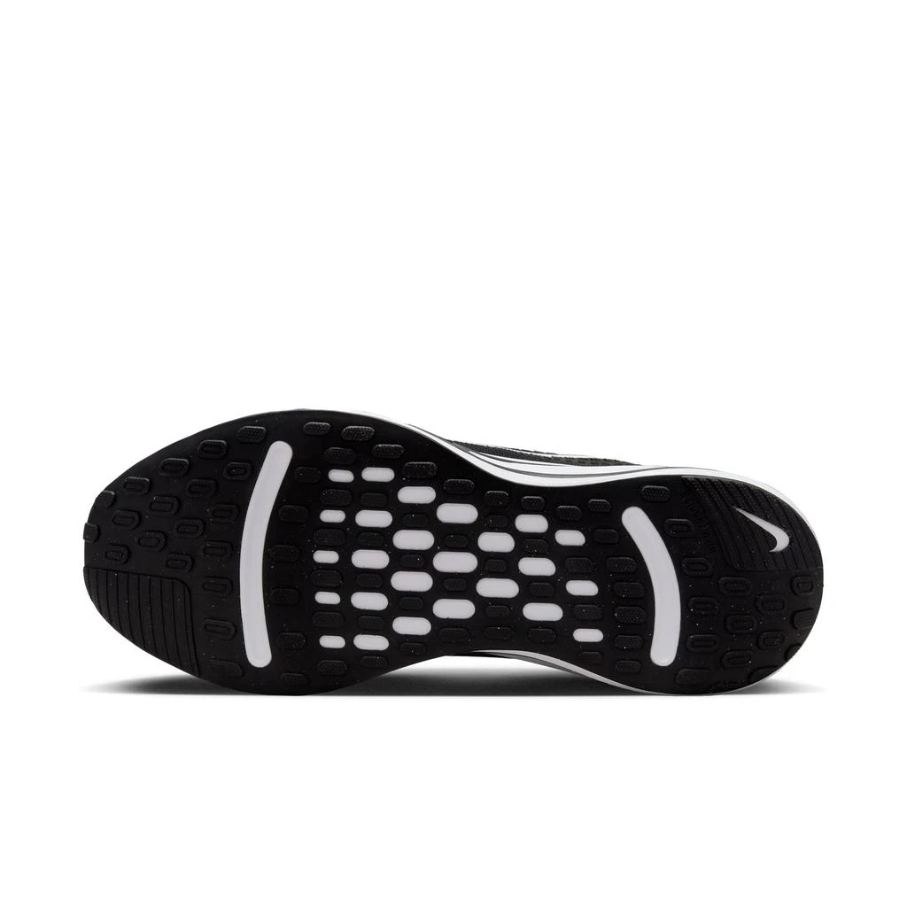 商品NIKE|Nike Journey Run Road Running Shoe - Men's,价格¥592,第4张图片详细描述