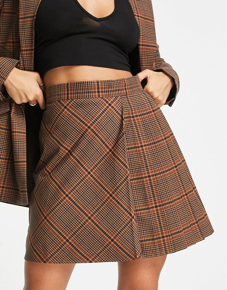 商品French Connection|French Connection pleated mini skirt in brown check co-ord,价格¥487,第1张图片