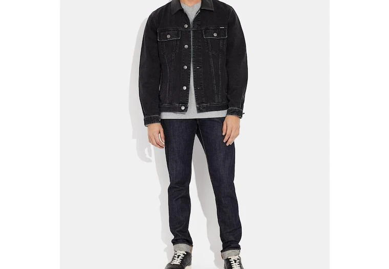 商品Coach|Coach Outlet Solid Denim Jacket,价格¥1664,第2张图片详细描述