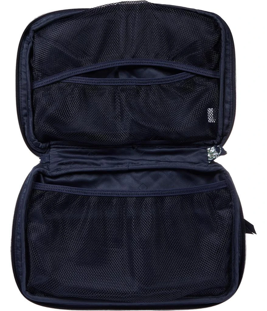 商品Vera Bradley|Cotton Travel Baby Changing Pad,价格¥117,第3张图片详细描述