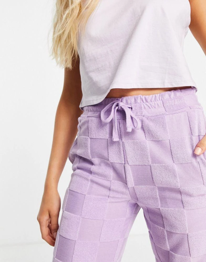 商品Vans|Vans Checkerboard trousers in lilac ,价格¥418,第3张图片详细描述