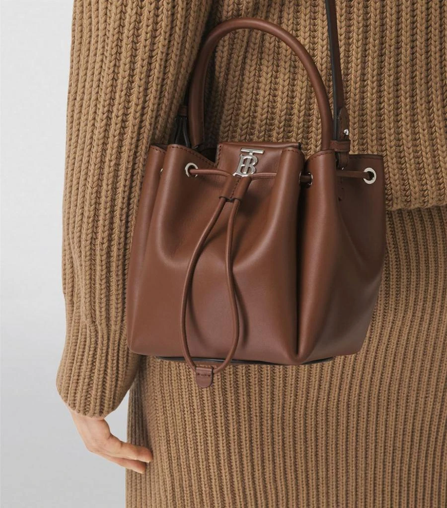 Leather TB Monogram Bucket Bag 商品