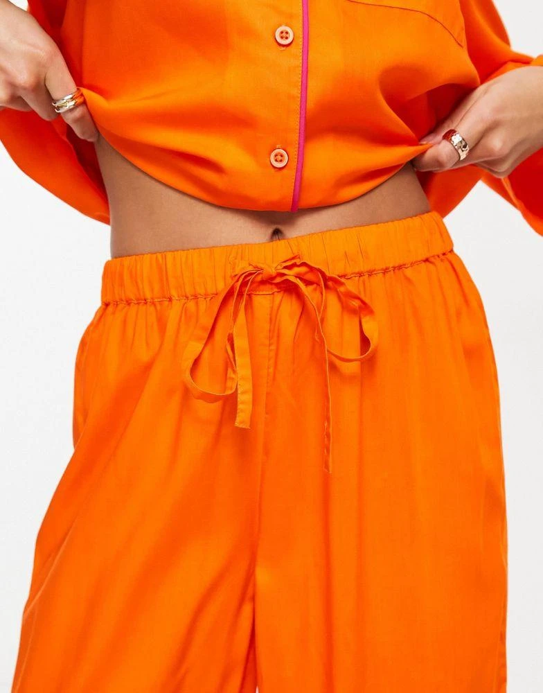 商品ASOS|ASOS DESIGN Petite exclusive modal shirt & trouser pyjama set with contrast piping in orange,价格¥322,第4张图片详细描述