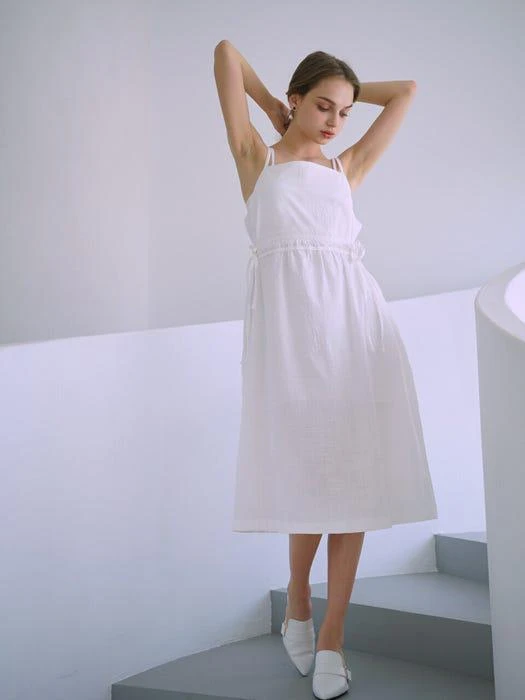 商品BIBYSEOB|T12-String Slip Dress (White),价格¥605,第2张图片详细描述