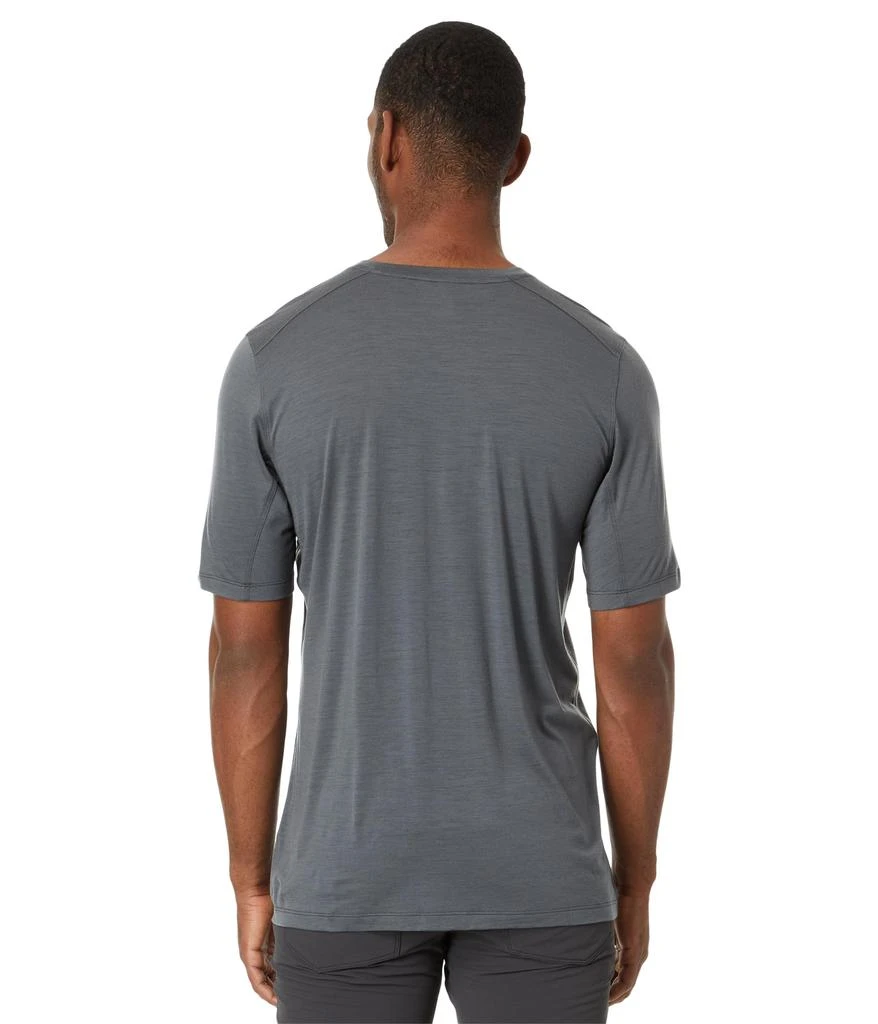 商品Arc'teryx|Ionia Merino Wool Short Sleeve,价格¥597,第2张图片详细描述