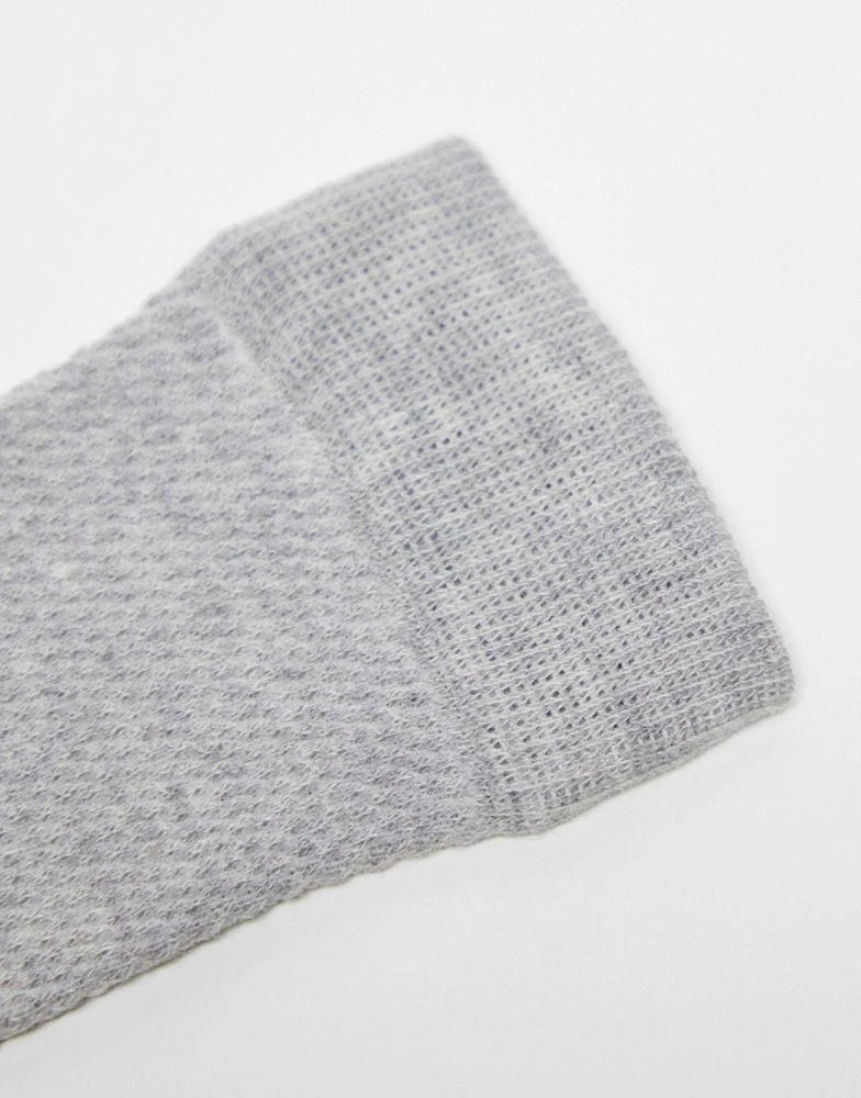 商品ASOS|ASOS DESIGN 2 pack ankle socks with waffle texture,价格¥66,第4张图片详细描述