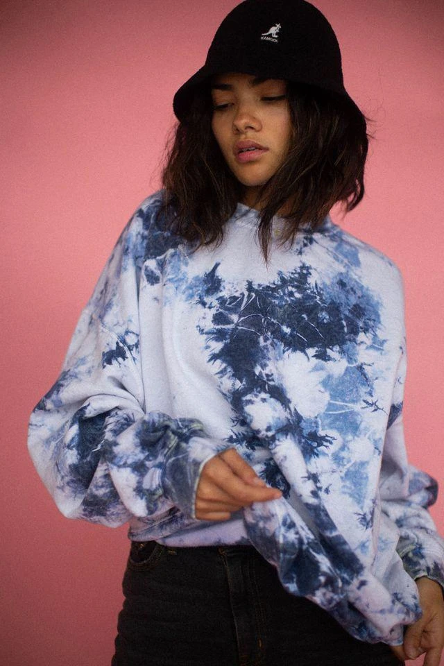 商品Urban Renewal|Urban Renewal Recycled Tie-Dye Relaxed Crew Neck Cotton Sweatshirt,价格¥189,第1张图片