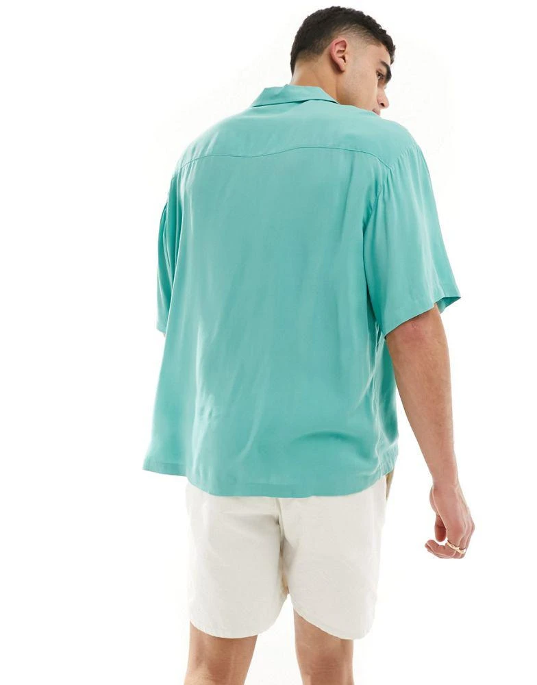 商品ASOS|ASOS DESIGN oversized revere collar viscose shirt in teal green,价格¥168,第4张图片详细描述