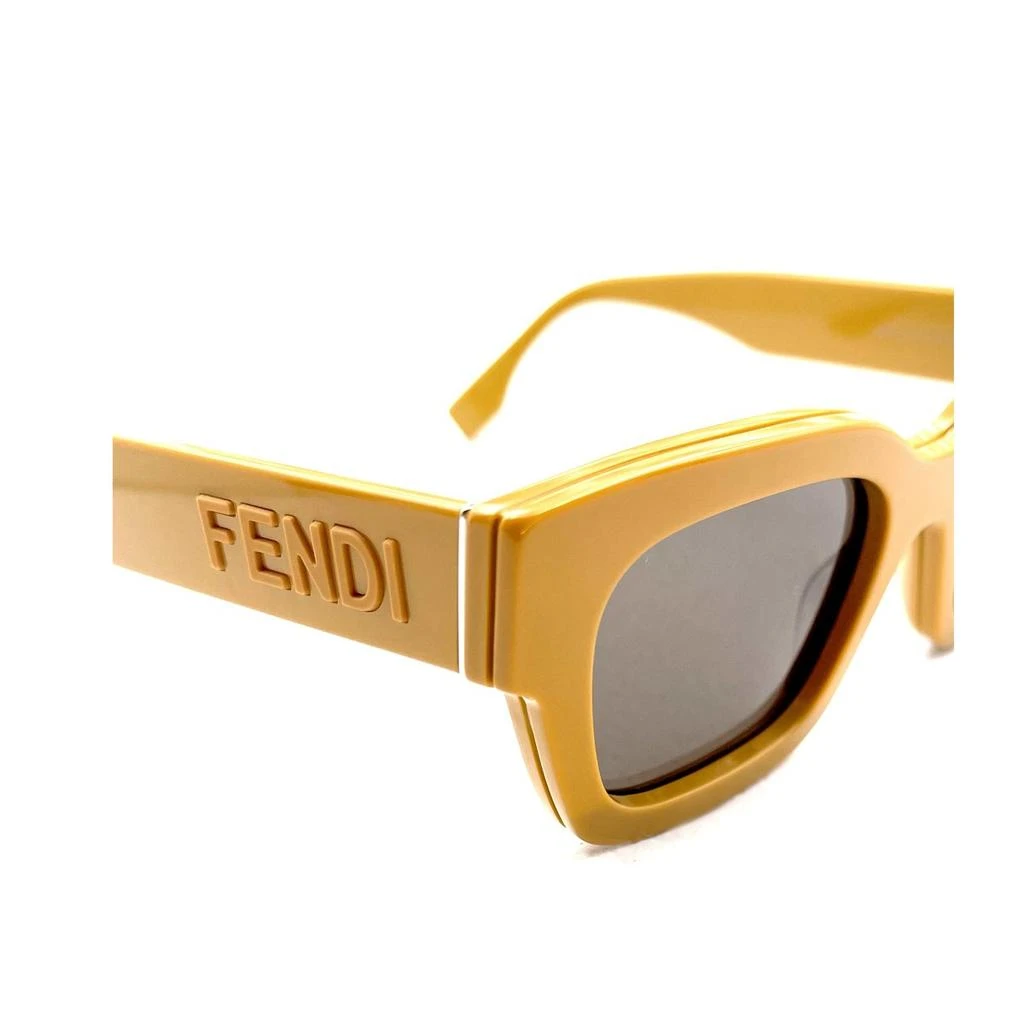 商品Fendi|Fendi Eyewear Rectangular Frame Sunglasses,价格¥2349,第4张图片详细描述