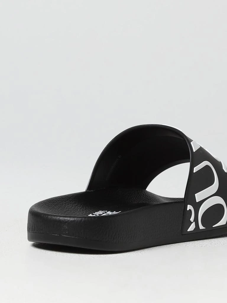 商品Versace|Slides Versace Jeans Couture in rubber,价格¥591,第3张图片详细描述