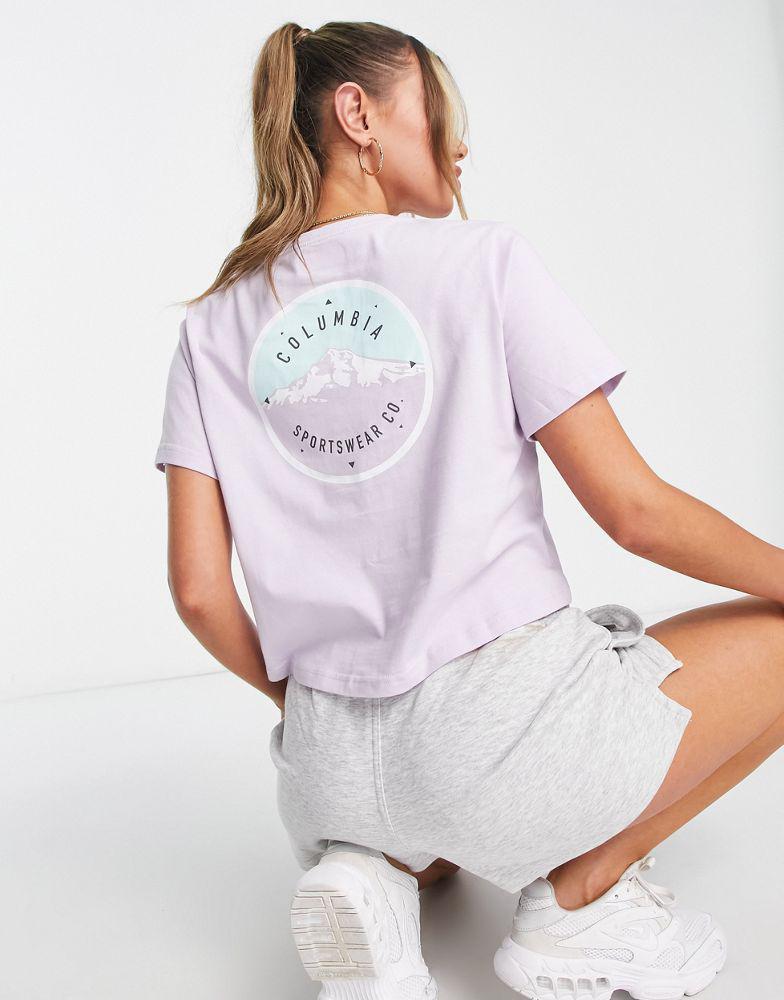 商品Columbia|Columbia Unionville back print cropped t-shirt in lilac Exclusive at ASOS,价格¥194,第1张图片