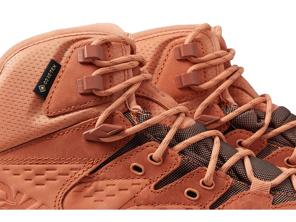 女款  Kaha 2 GORE-TEX 高帮登山鞋 减震防滑 商品