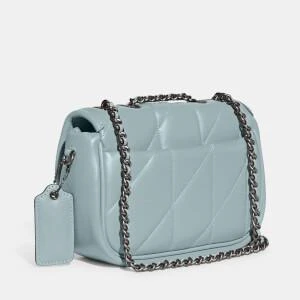 商品Coach|Coach Women's Quilted Pillow Madison Shoulder Bag 18,价格¥2278,第3张图片详细描述