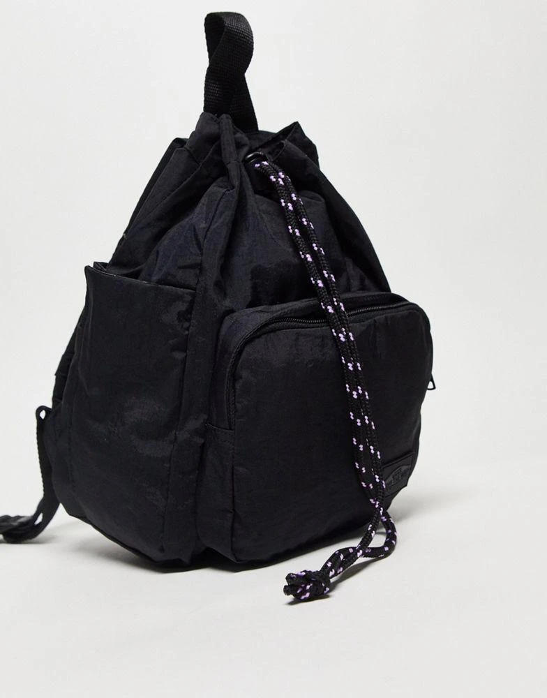 商品Vans|Vans Going Places backpack in black,价格¥276,第3张图片详细描述