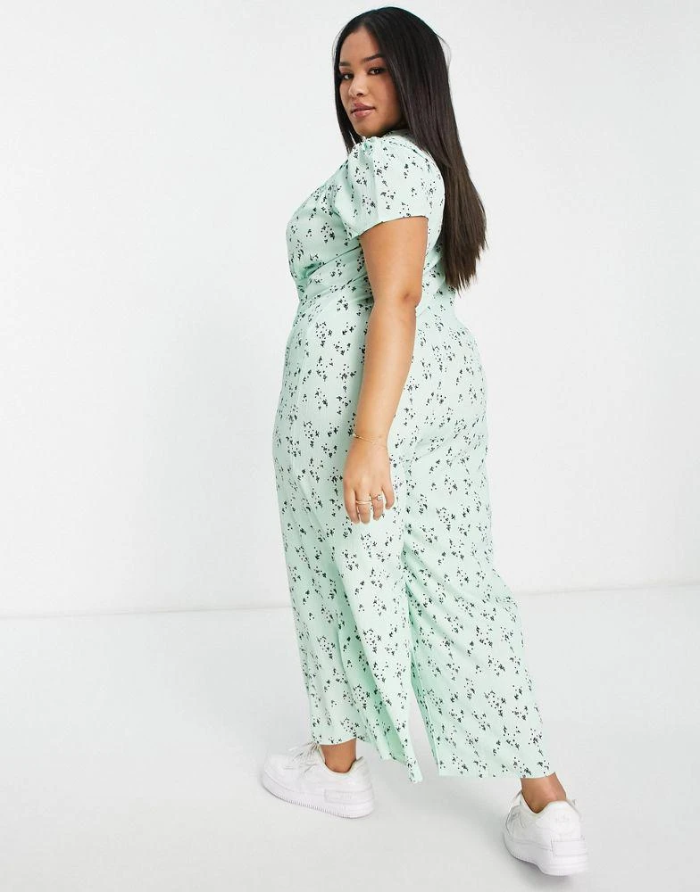 商品ASOS|ASOS DESIGN Curve bubble crepe cap sleeve tea button front jumpsuit in sage ditsy,价格¥161,第2张图片详细描述