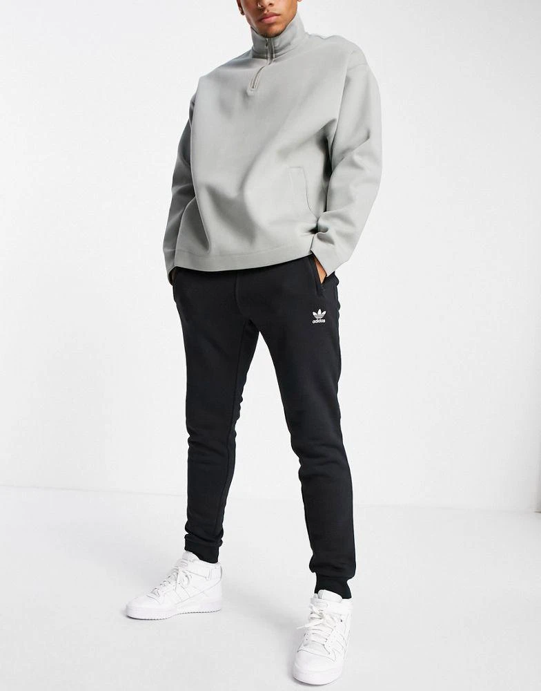 商品Adidas|adidas Originals essentials slim fit joggers with small logo in black,价格¥437,第1张图片