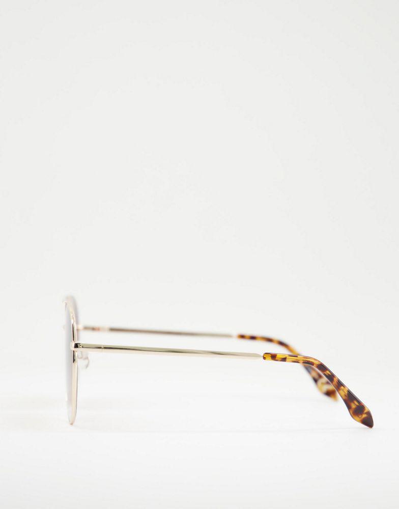 ASOS DESIGN metal aviator sunglasses in gold with brown lens商品第4张图片规格展示