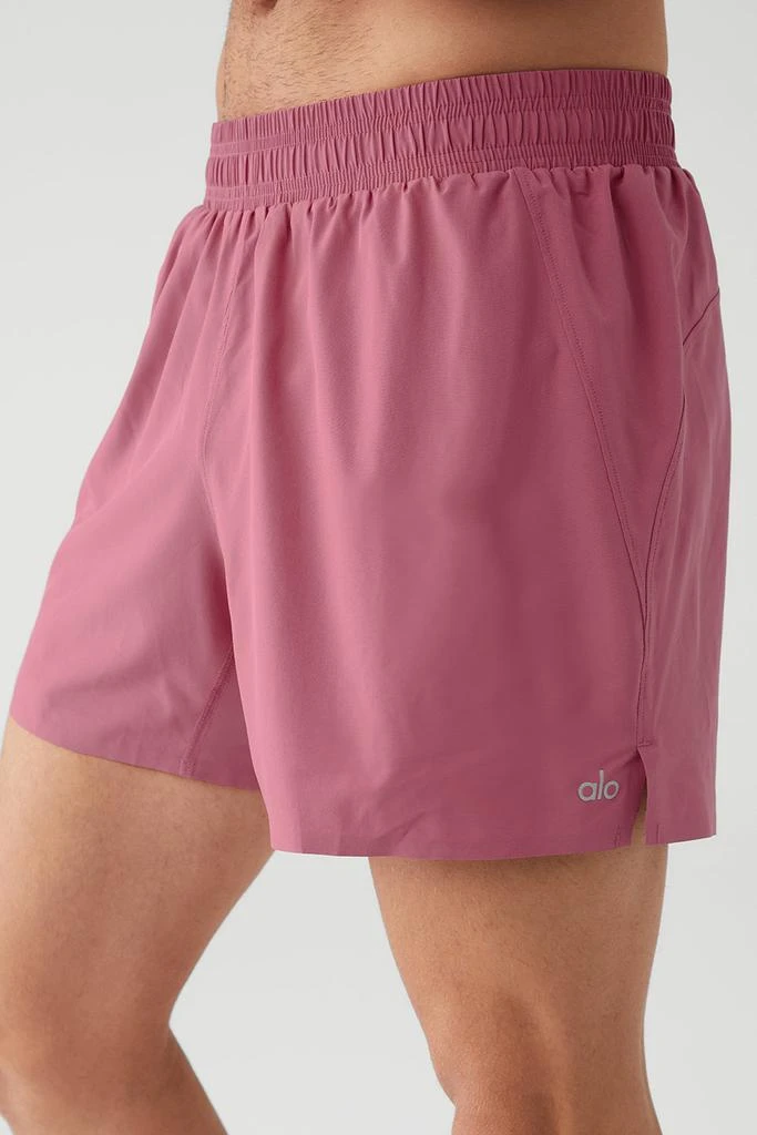 商品Alo|5'' Adapt Running Short - Mars Clay,价格¥510,第4张图片详细描述