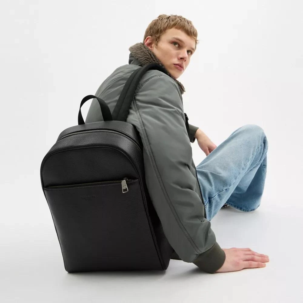 商品Coach|Owen Backpack,价格¥1879,第2张图片详细描述