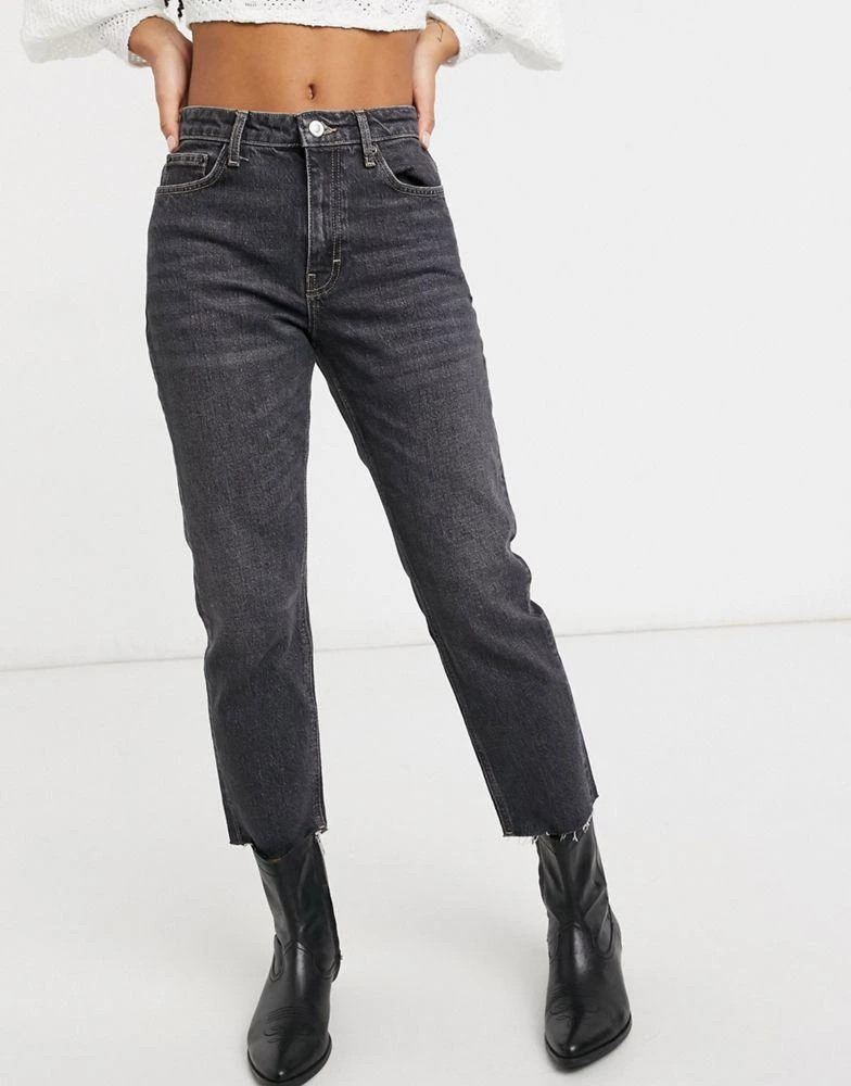 商品Topshop|Topshop straight jeans in extreme washed black,价格¥198,第4张图片详细描述