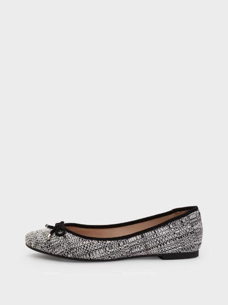 商品DKNY|Queen Boucle Ballerina Flat,价格¥372,第1张图片