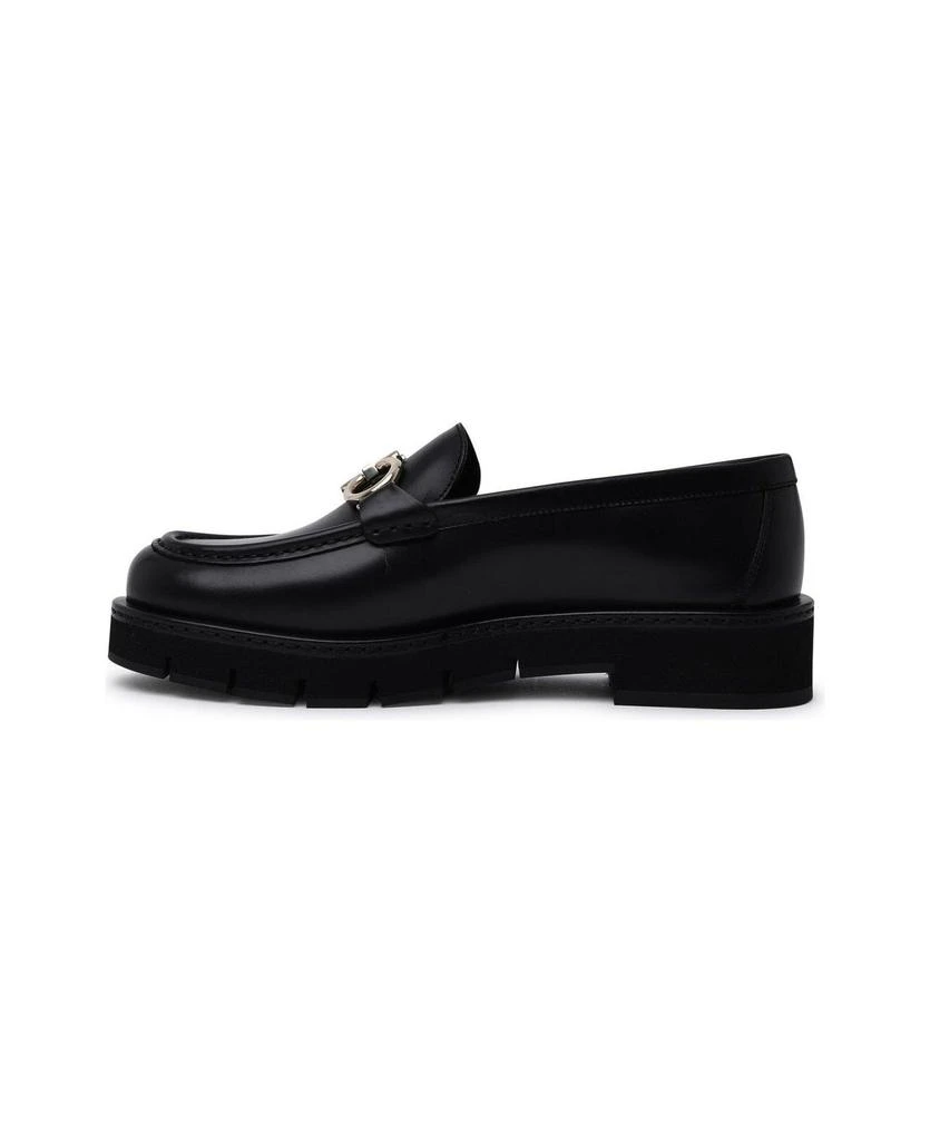 商品Salvatore Ferragamo|Gancini Plaque Loafers,价格¥5682,第2张图片详细描述