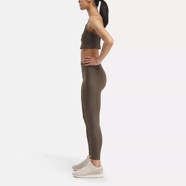 商品Reebok|Yoga Performance Rib Crop Top,价格¥127,第2张图片详细描述