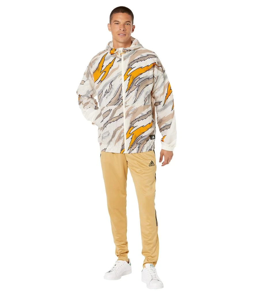 商品Adidas|Trvl Tiger Camo Windbreaker,价格¥377,第4张图片详细描述