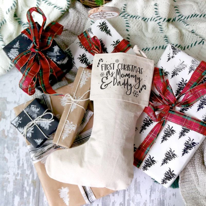 商品The Cotton & Canvas Co.|First Christmas as Mommy and Daddy Christmas Stocking,价格¥128,第2张图片详细描述